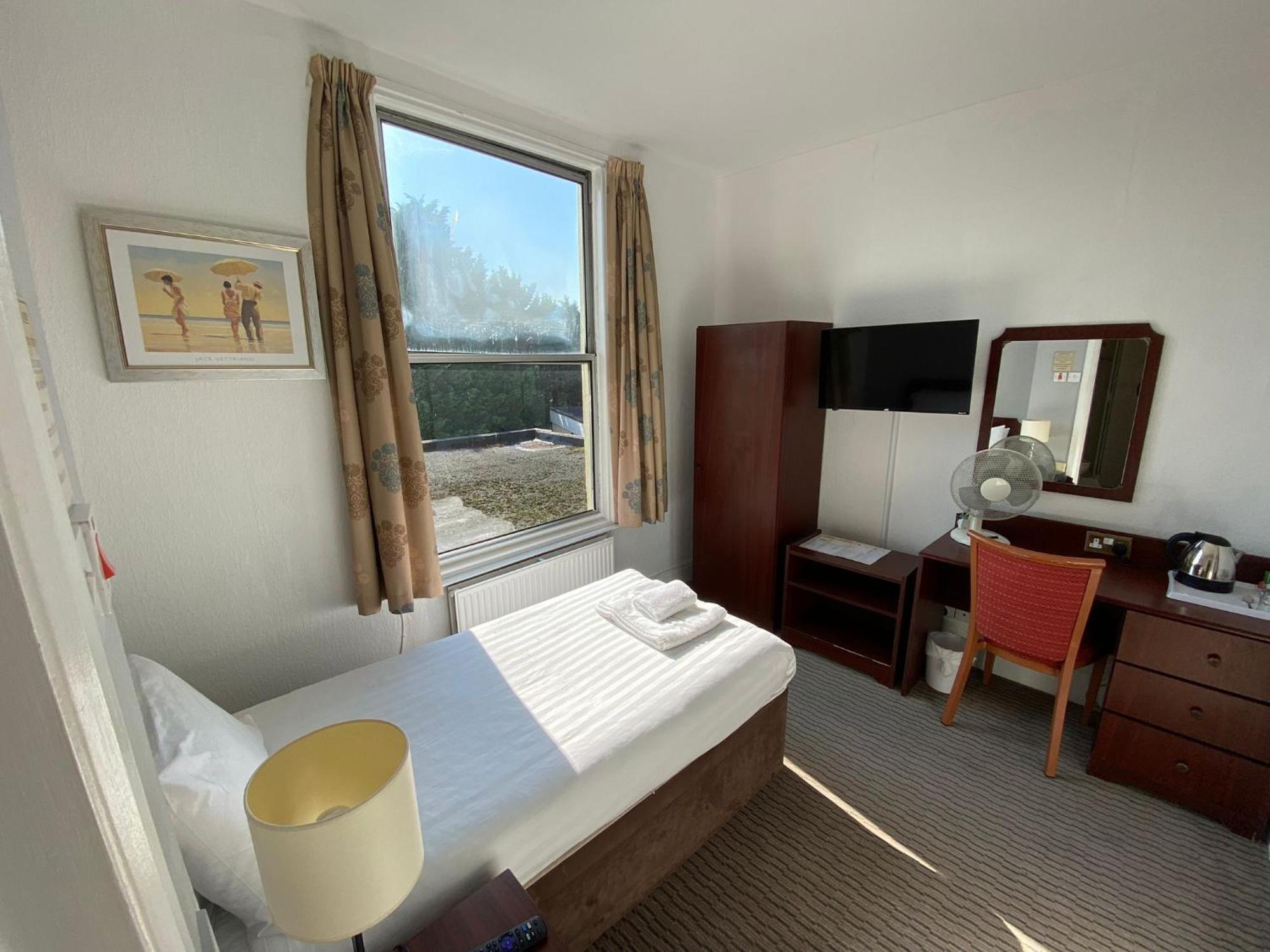 Tor Park Hotel Torquay Exterior photo